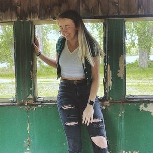 Meet your Posher, Taylor